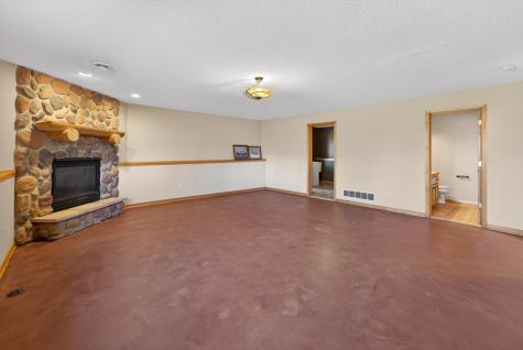 101 Carriage Hill Drive E Hinckley MN 55037