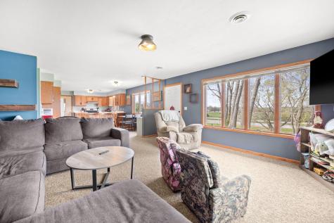 24955 State Highway 23 Roscoe MN 56371