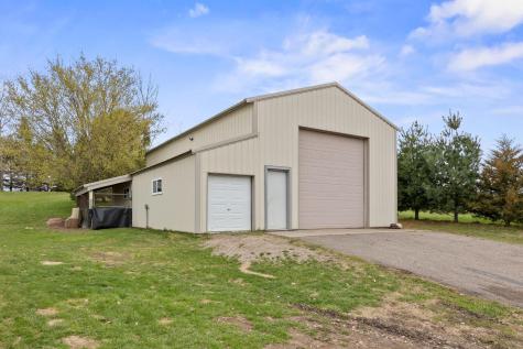 24955 State Highway 23 Roscoe MN 56371