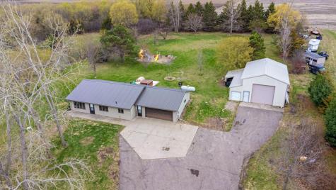 24955 State Highway 23 Roscoe MN 56371