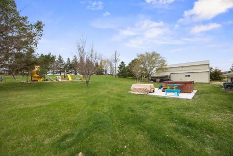 24955 State Highway 23 Roscoe MN 56371