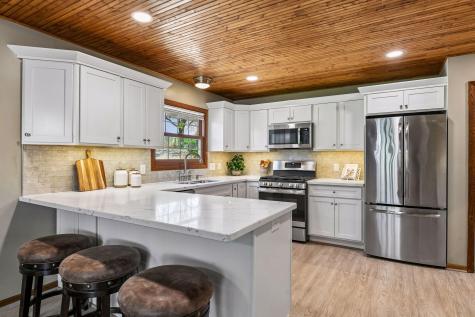 211 3rd Avenue SE Norwood Young America MN 55397