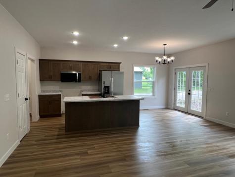 828 Spark Avenue Albert Lea MN 56007