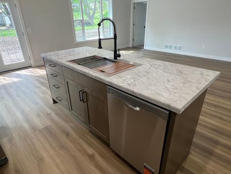 828 Spark Avenue Albert Lea MN 56007