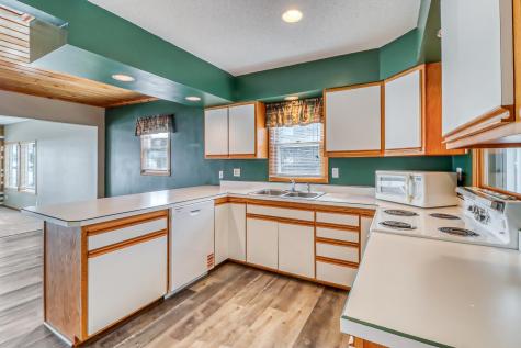 25934 Brolin Beach Road Detroit Lakes MN 56501