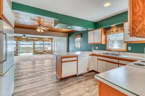 25934 Brolin Beach Road Detroit Lakes MN 56501