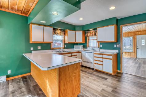 25934 Brolin Beach Road Detroit Lakes MN 56501