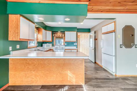 25934 Brolin Beach Road Detroit Lakes MN 56501