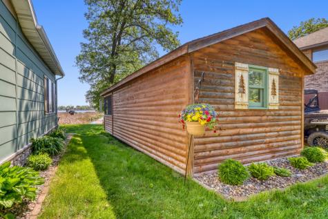 25934 Brolin Beach Road Detroit Lakes MN 56501