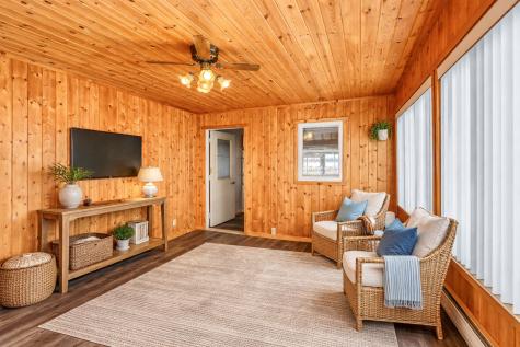 25934 Brolin Beach Road Detroit Lakes MN 56501