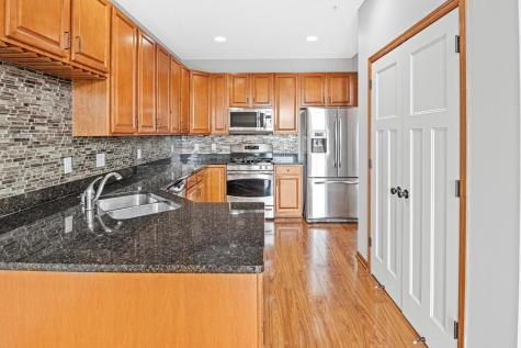 10174 Indigo Drive Eden Prairie MN 55347