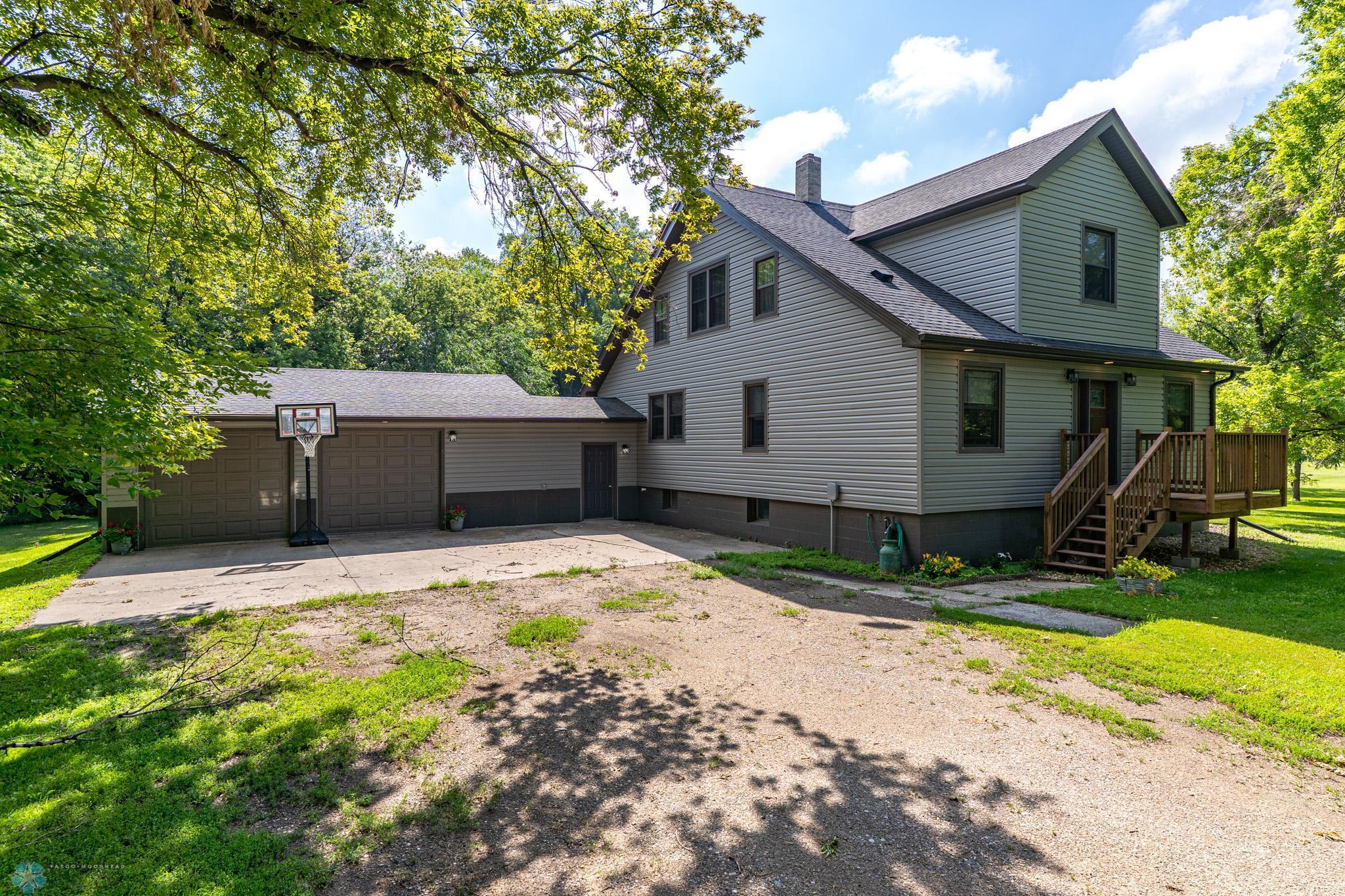 899 Eagle Avenue Reynolds ND 58275