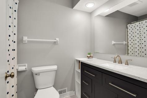 11140 Abbott Lane Minnetonka MN 55343