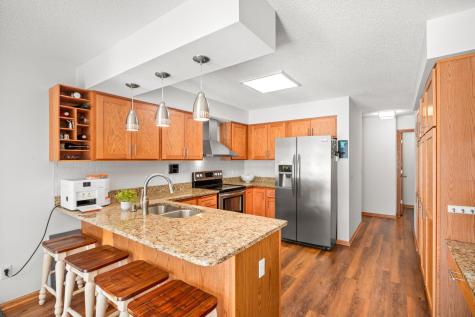 6263 Sequoia Circle Eden Prairie MN 55346