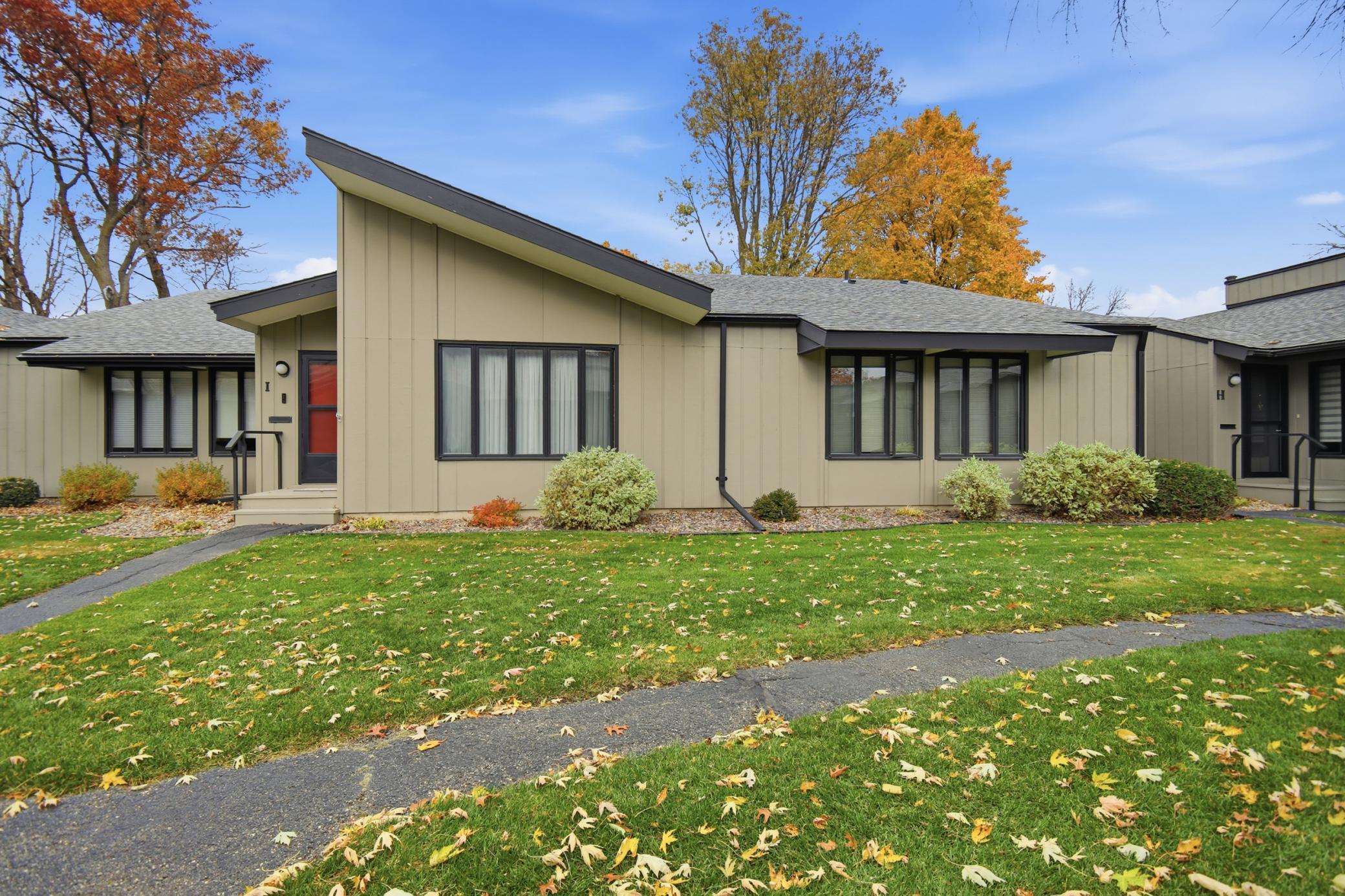 500 Oakland Place NE Austin MN 55912