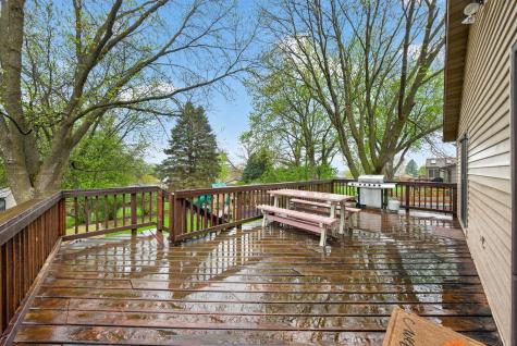 4306 1st Street NW Rochester MN 55901