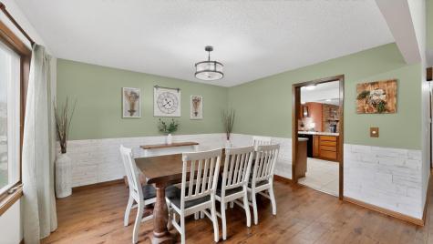 4306 1st Street NW Rochester MN 55901