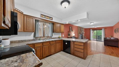 4306 1st Street NW Rochester MN 55901