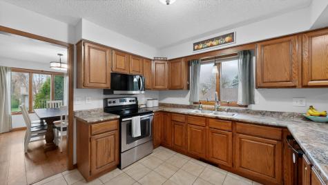 4306 1st Street NW Rochester MN 55901