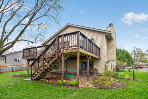 4306 1st Street NW Rochester MN 55901
