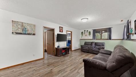 4306 1st Street NW Rochester MN 55901