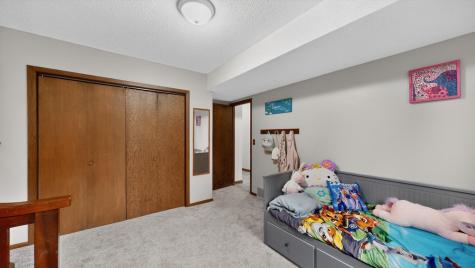 4306 1st Street NW Rochester MN 55901