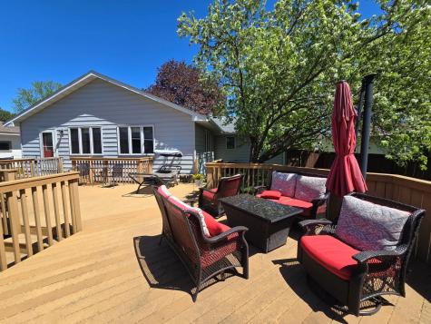 2908 Roosevelt Street NE Saint Anthony MN 55418