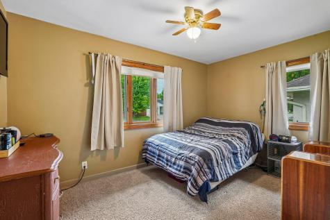 2908 Roosevelt Street NE Saint Anthony MN 55418