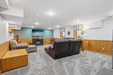 2908 Roosevelt Street NE Saint Anthony MN 55418