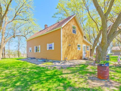 10969 Us Highway 12 SW Howard Lake MN 55349