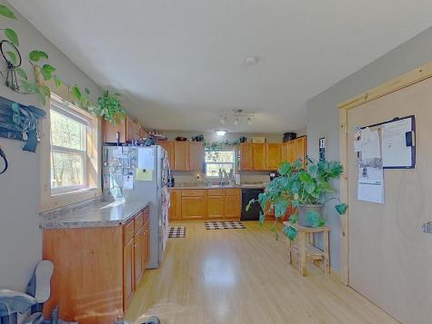 10969 Us Highway 12 SW Howard Lake MN 55349