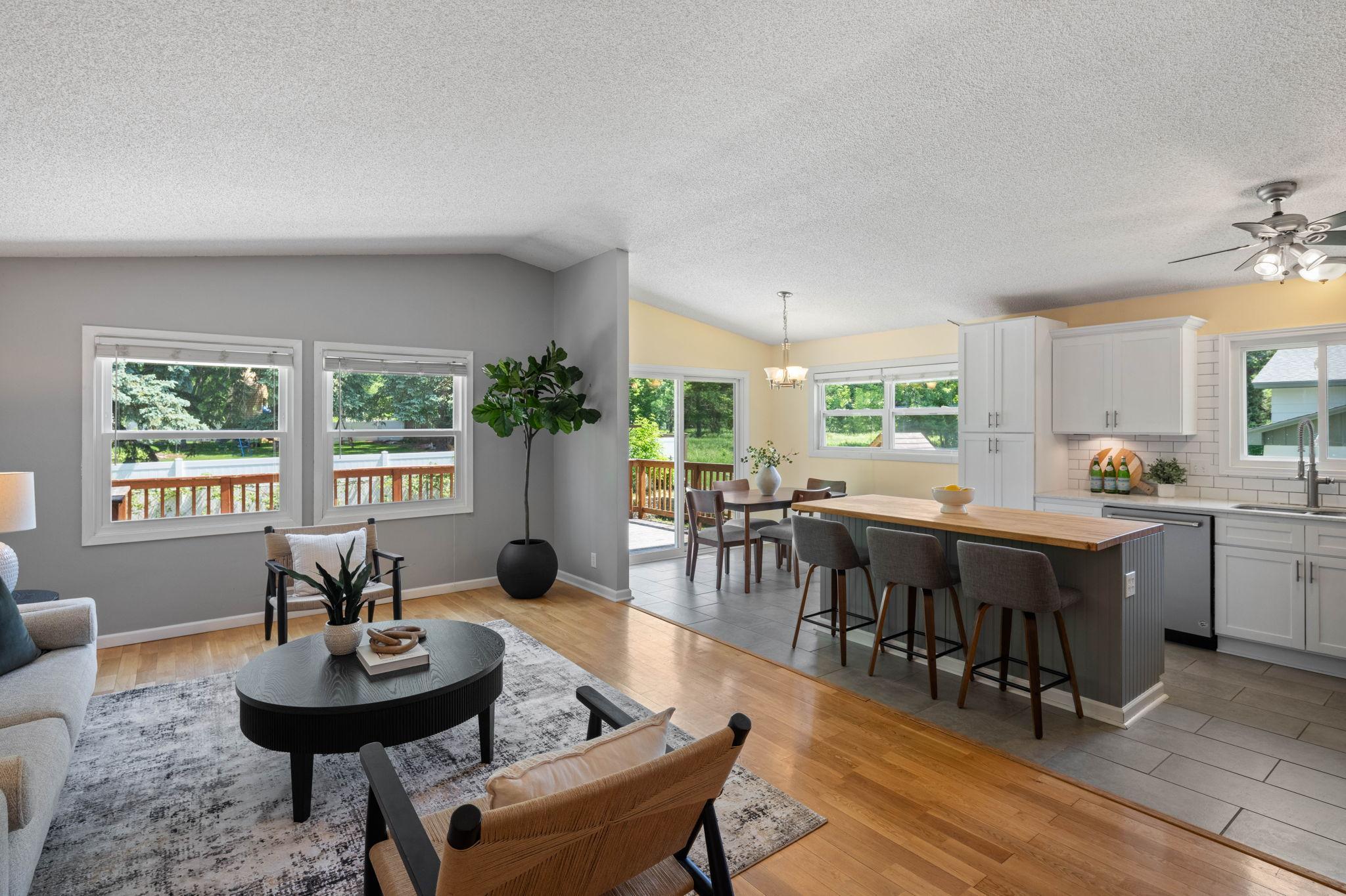 3098 Evelyn Street Roseville MN 55113