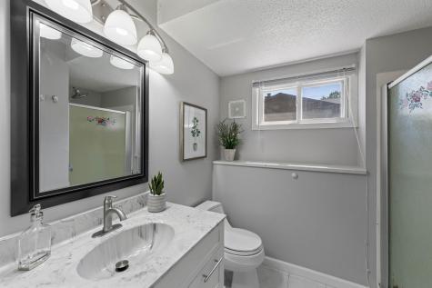 3098 Evelyn Street Roseville MN 55113