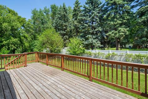 3098 Evelyn Street Roseville MN 55113