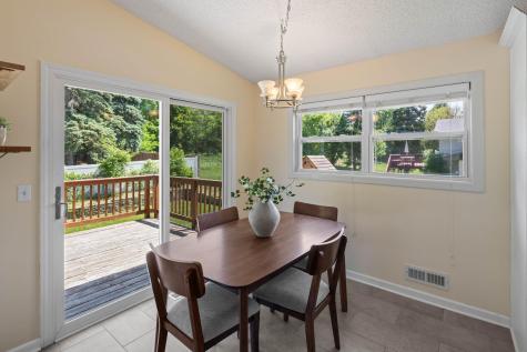 3098 Evelyn Street Roseville MN 55113