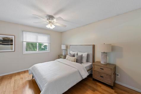 3098 Evelyn Street Roseville MN 55113
