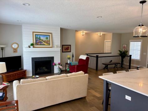 9613 W Wind Trail Woodbury MN 55129