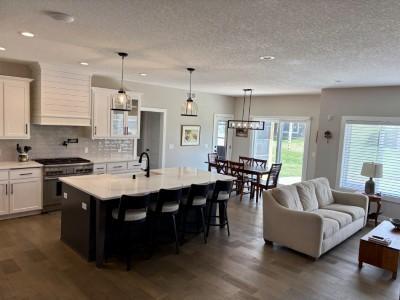 9613 W Wind Trail Woodbury MN 55129
