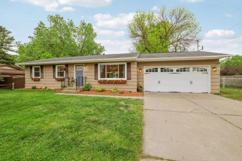 1392 Amaryllis Lane Eagan MN 55123