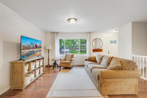 1392 Amaryllis Lane Eagan MN 55123