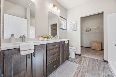 203 Emma Court Mapleton ND 58059