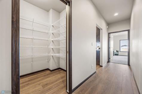 203 Emma Court Mapleton ND 58059