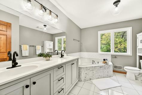 1101 Northway Lane NE Rochester MN 55906