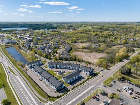 2422 N Blossom Circle Orono MN 55356