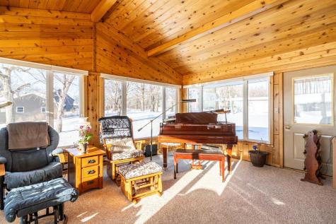 13233 Elmhurst Lane SE Mentor MN 56736
