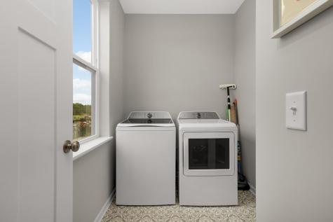 1565 Tompkins Lane West Saint Paul MN 55118