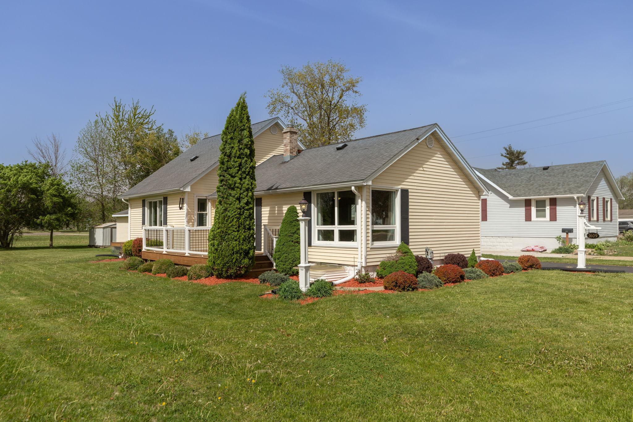 1609 1st Avenue NE Austin MN 55912