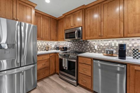 7500 Edinborough Way Edina MN 55435