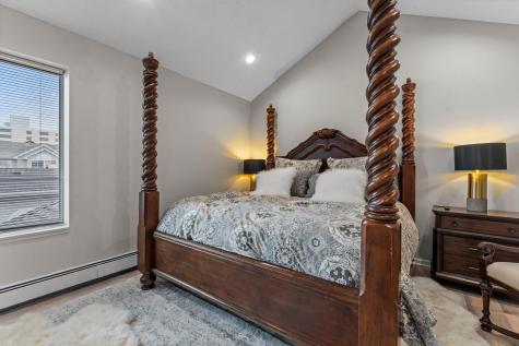 7500 Edinborough Way Edina MN 55435