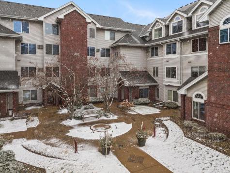 7500 Edinborough Way Edina MN 55435